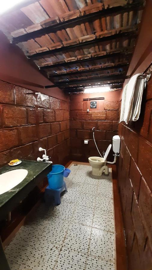 Anandvan Holiday Homes, Wai Buitenkant foto