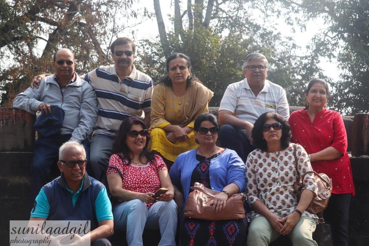 Anandvan Holiday Homes, Wai Buitenkant foto