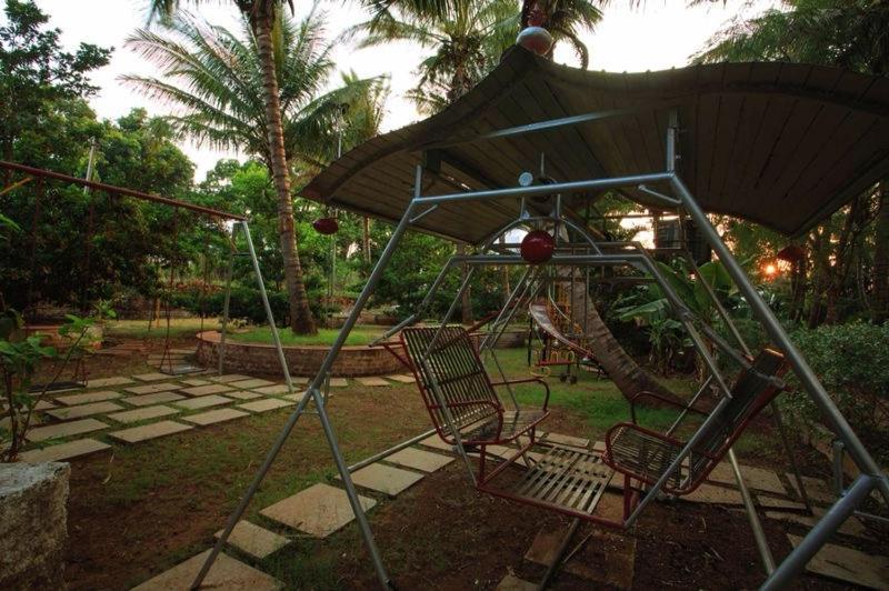 Anandvan Holiday Homes, Wai Buitenkant foto